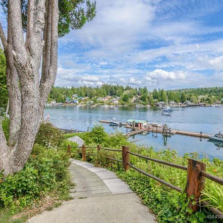 Woods End Landing Hotel Bamfield Екстериор снимка